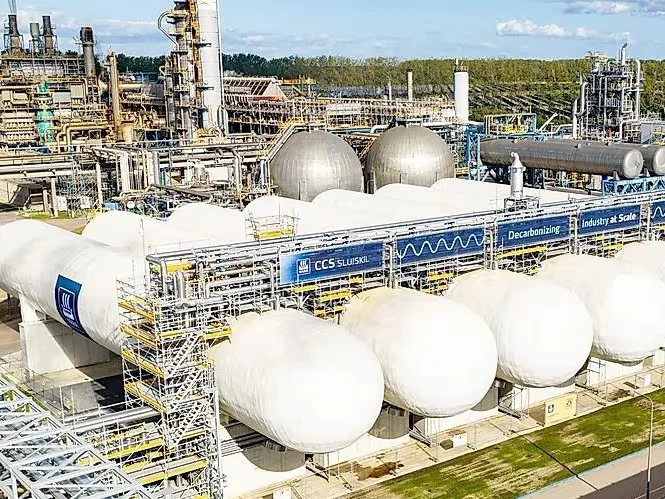 Europes largest carbon capture facility officially inaugurated at Yara Sluiskil in the Netherlands